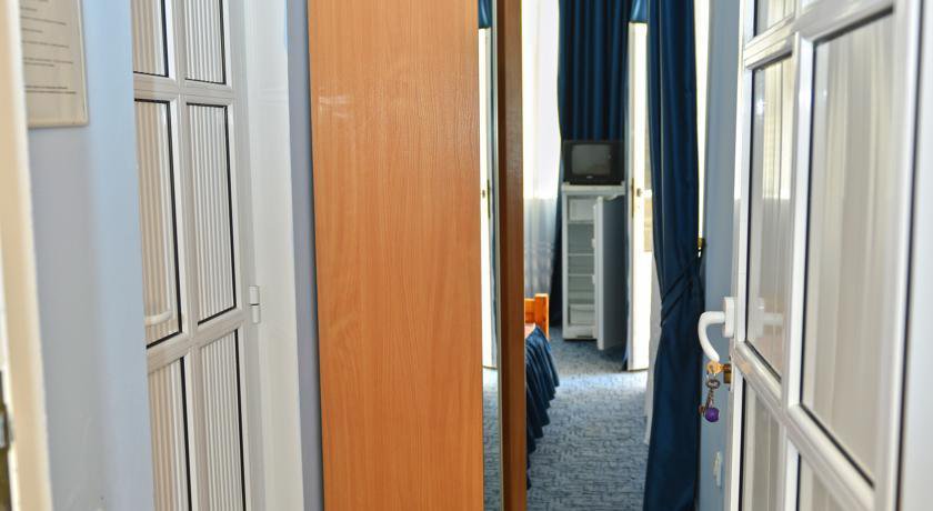 Гостиница Mini Hotel Uyut Утес